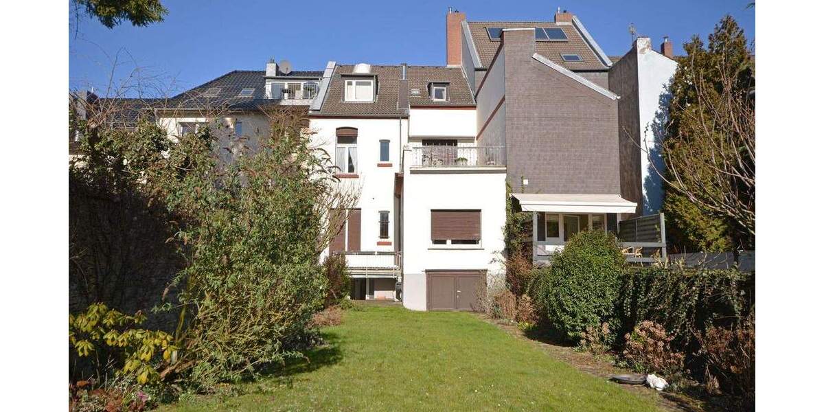 Einfamilienhaus Brühl - 7 Zimmer, 210 m&sup2;, 948.000&euro; | Angebot:25709846
