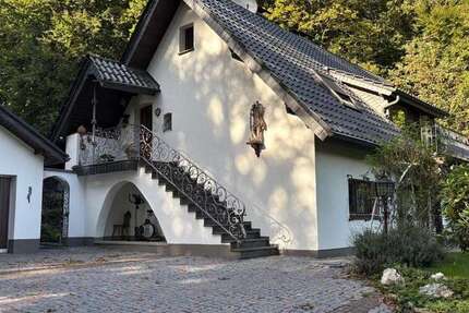 Haus Bergisch Gladbach Alt-Frankenforst - 5 Zimmer, 141 m&sup2;, 585.000&euro; | Angebot:23105180