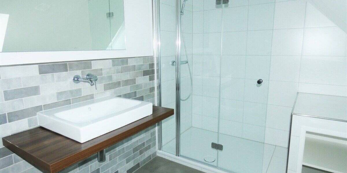 Einfamilienhaus Köln Dünnwald - 6 Zimmer, 240 m&sup2;, 3.500&euro; | Angebot:23951216