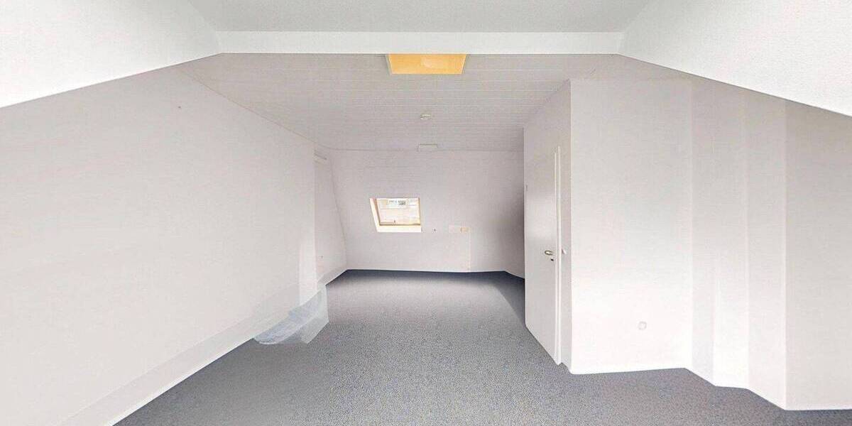 Reihenmittelhaus Monheim am Rhein Monheim - 4 Zimmer, 133 m&sup2;, 2.000&euro; | Angebot:26919119