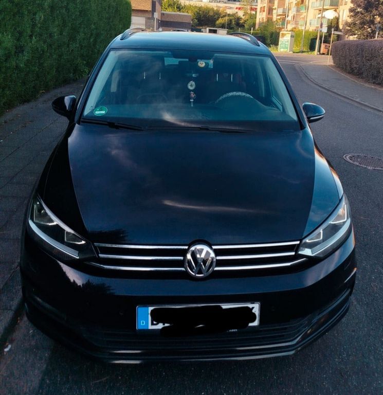 VW Touran 160.000 km 14.500 € Bedburg 50181