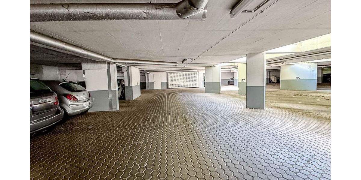 Bezugsfreie, moderne 4-Zimmerwohnung im Herzen von Liblar 4 zimmer