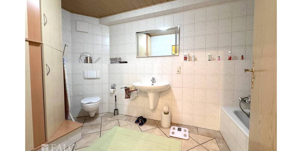 Etagenwohnung Bonn Dransdorf - 3 Zimmer, 115 m&sup2;, 349.000&euro; | Angebot:19954356