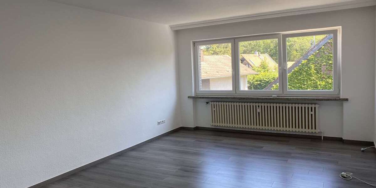 Etagenwohnung Köln-Alt-Bocklemünd Bocklemünd - 3 Zimmer, 74 m&sup2;, 895&euro; | Angebot:27142597