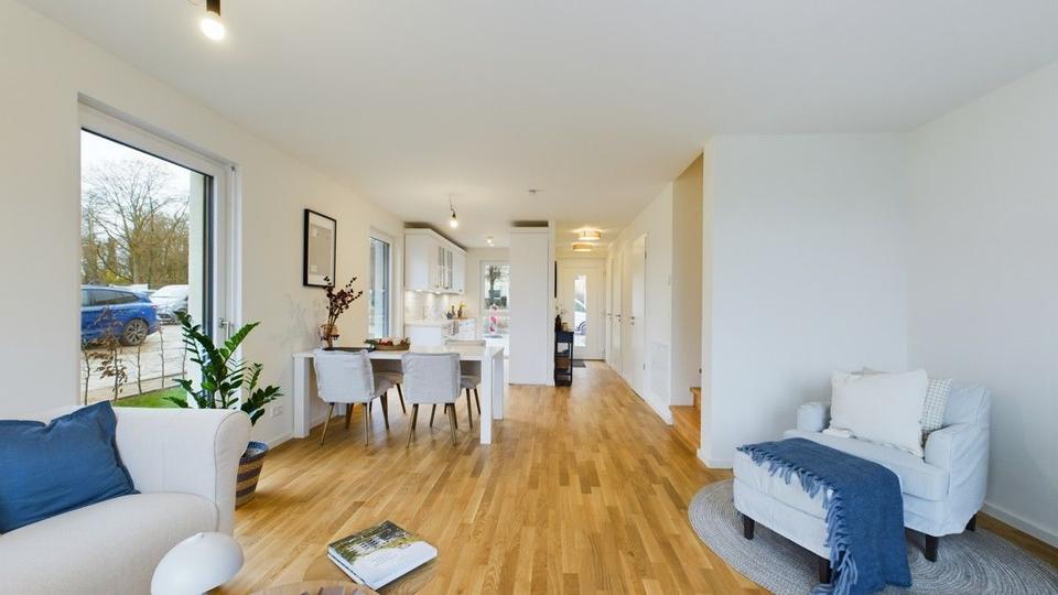 Reihenhaus Köln Porz - 6 Zimmer, 138 m&sup2;, 1.980&euro; | Angebot:23792736