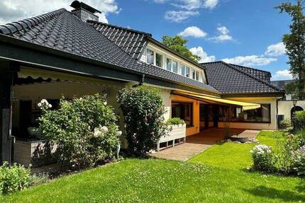 Haus Köln Wahnheide - 1 Zimmer, 469 m&sup2;, 1.600.000&euro; | Angebot:23883156