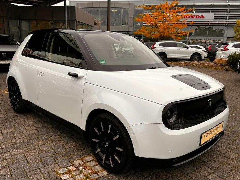 Honda e 48.000 km 16.780 € Düsseldorf 40233