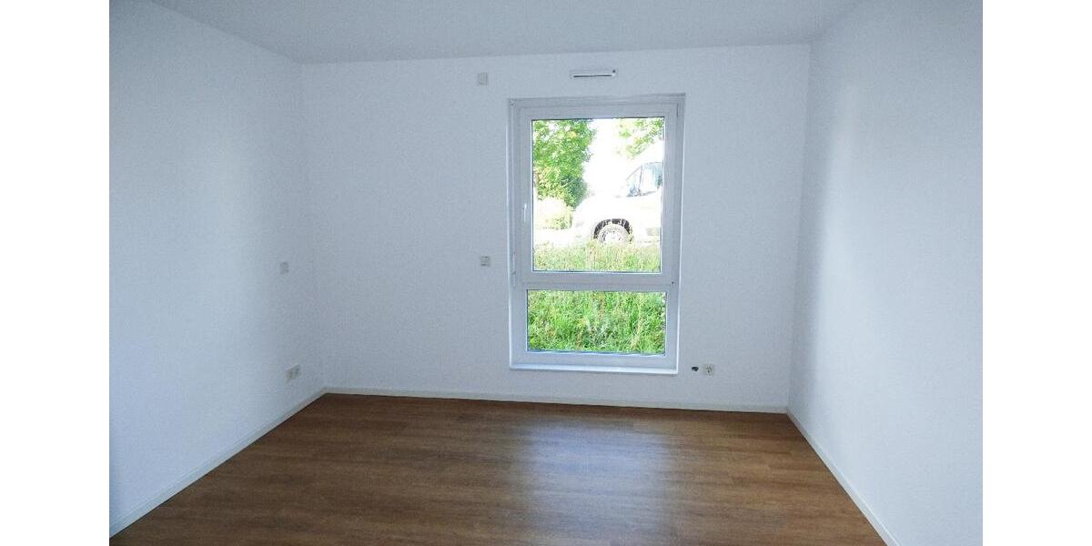 Erdgeschoßwohnung Leverkusen Alkenrath - 4 Zimmer, 110 m&sup2;, 1.375&euro; | Angebot:25366771