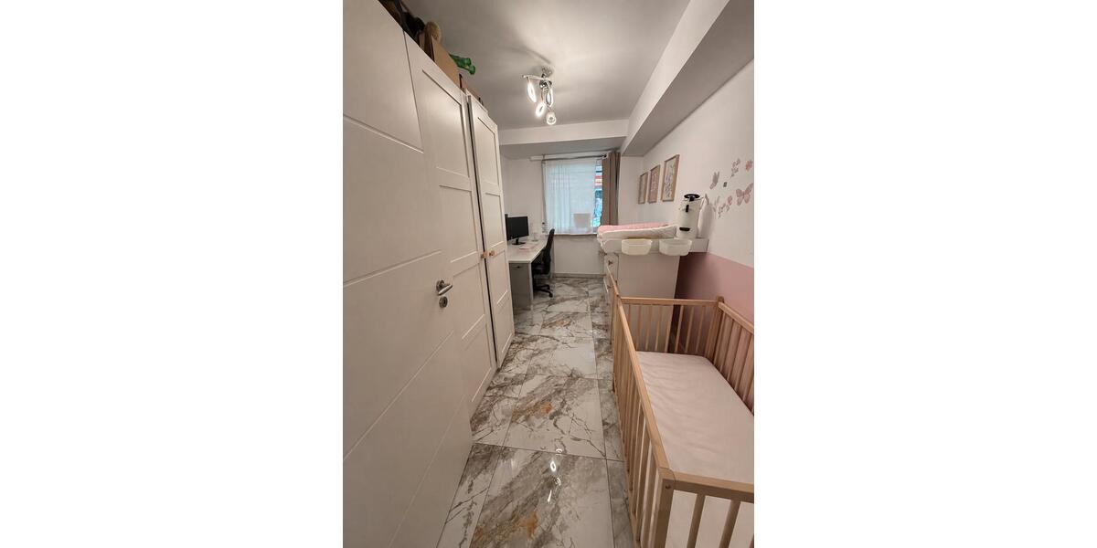 Etagenwohnung Köln Nippes - 3 Zimmer, 72 m&sup2;, 349.000&euro; | Angebot:27002444