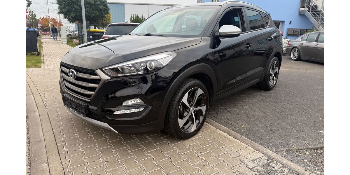 Hyundai TUCSON 149.000 km 14.700 &euro; brühl 50321