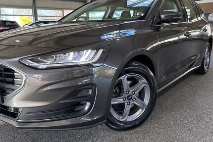 Ford Focus 83.253 km 13.980 &euro; Troisdorf 53842