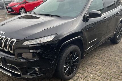 Jeep Cherokee 41.876 km 20.950 € Langenfeld 40764
