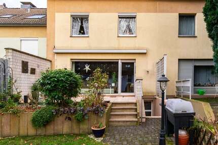 Haus zum Kaufen in Solingen 395.000 € 95.94 m² 4 zimmer