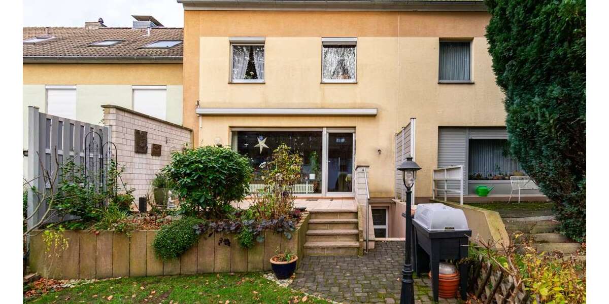 Haus zum Kaufen in Solingen 395.000 € 95.94 m² 4 zimmer