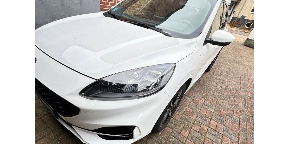 Ford Kuga 50.000 km 22.200 &euro; Bedburg 50181