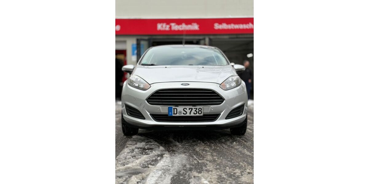 Ford Fiesta 174.000 km 4.900 &euro; Bedburg 50181