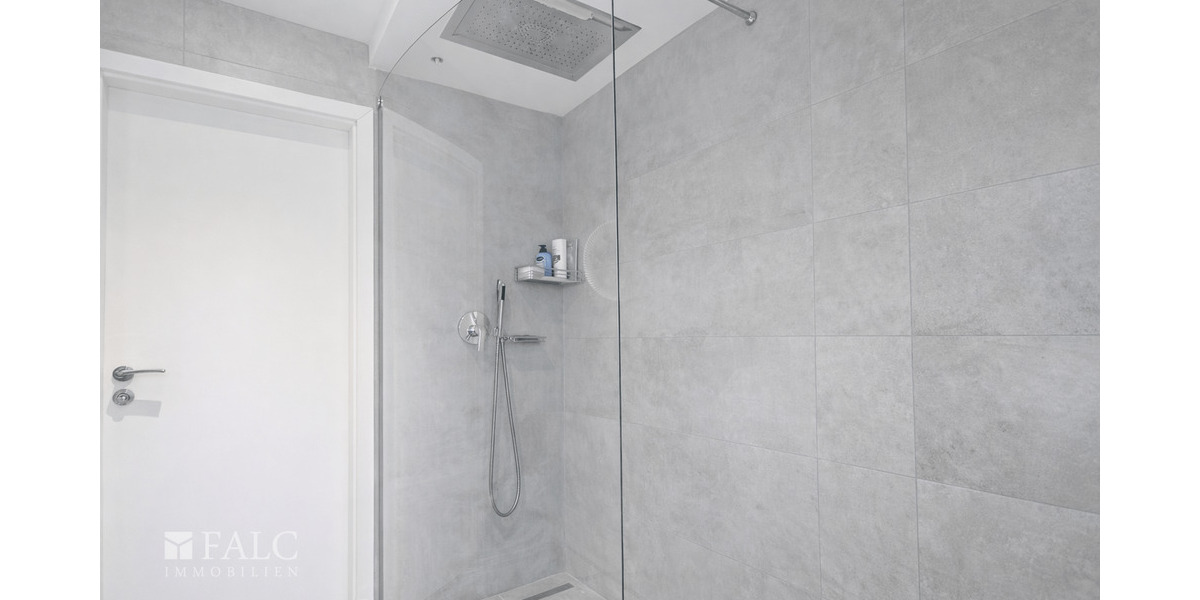 Einfamilienhaus Köln Esch/Auweiler - 8 Zimmer, 288 m&sup2;, 1.099.000&euro; | Angebot:24874472