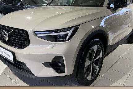 Volvo XC40 25.473 km 33.850 &euro; Bergheim 50126