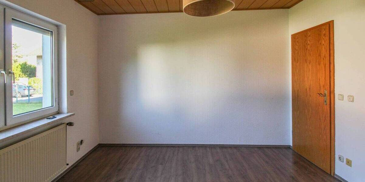 Mehrfamilienhaus, Wohnhaus Troisdorf Bergheim - 8 Zimmer, 204 m&sup2;, 449.000&euro; | Angebot:26570312
