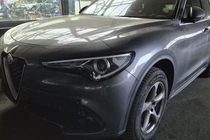 Alfa Romeo Stelvio 155.887 km 9.390 &euro; Köln 51103