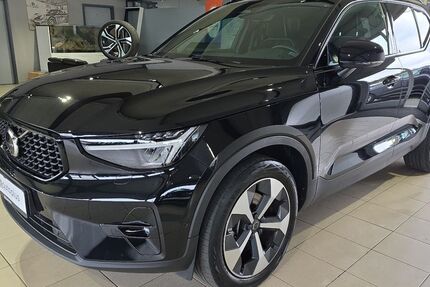 Volvo XC40 27.597 km 32.950 &euro; Bergheim 50126