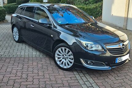Opel Insignia 196.000 km 8.000 &euro; Solingen 42651