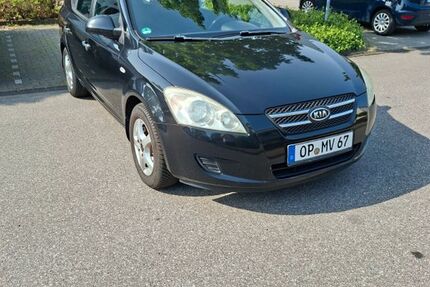 Kia ceed / Ceed 203.100 km 2.100 &euro; Leverkusen 51381