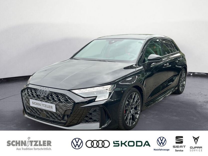 Audi RS3 2.999 km 67.980 € Hilden 40721