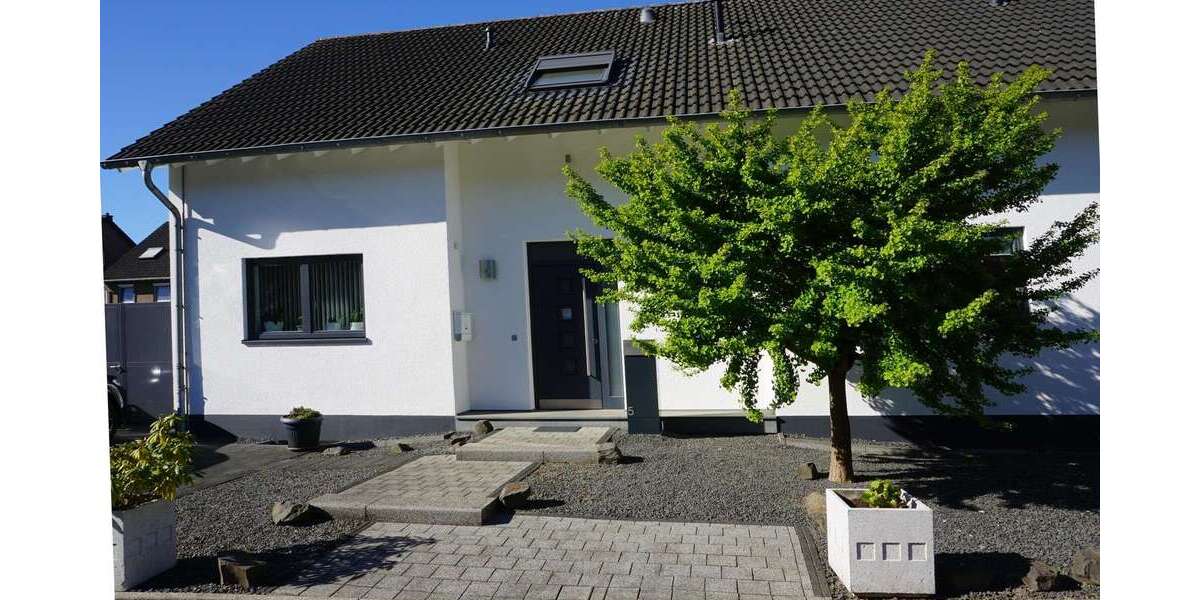 Einfamilienhaus Dormagen Hackenbroich - 6 Zimmer, 177 m&sup2;, 698.000&euro; | Angebot:26788814