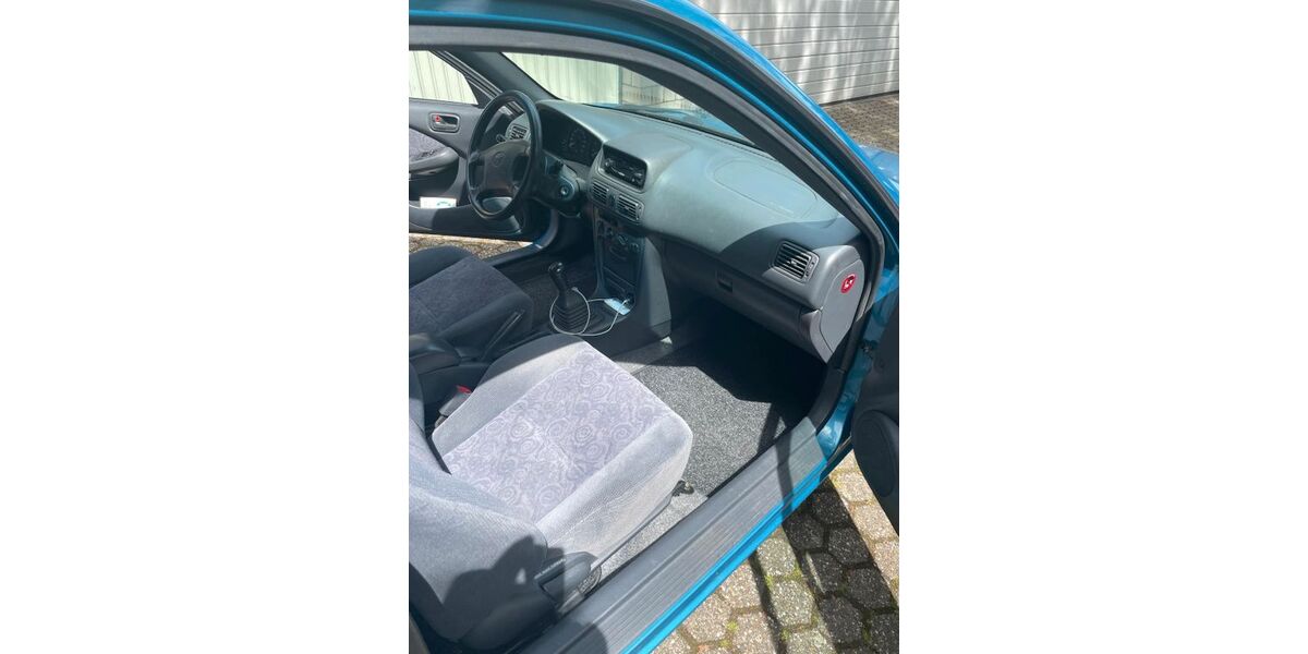 Toyota Corolla 288.000 km 2.499 &euro; Köln 51061