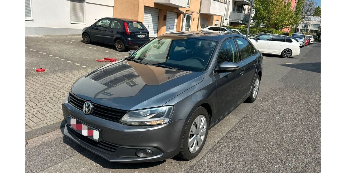 VW Jetta 142.500 km 6.000 &euro; köln 50739