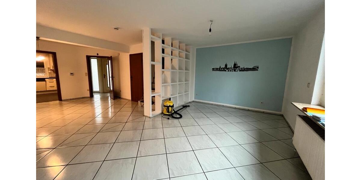 Doppelhaushälfte Köln Mülheim - 4 Zimmer, 114 m&sup2;, 2.000&euro; | Angebot:24662735