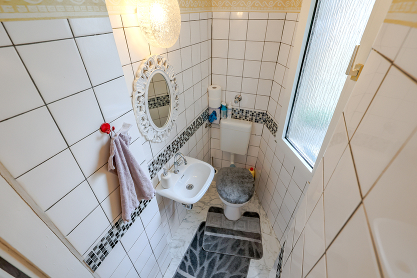 Großzügig geschnittene Eigentumswohnung in Köln-Mülheim 3 zimmer