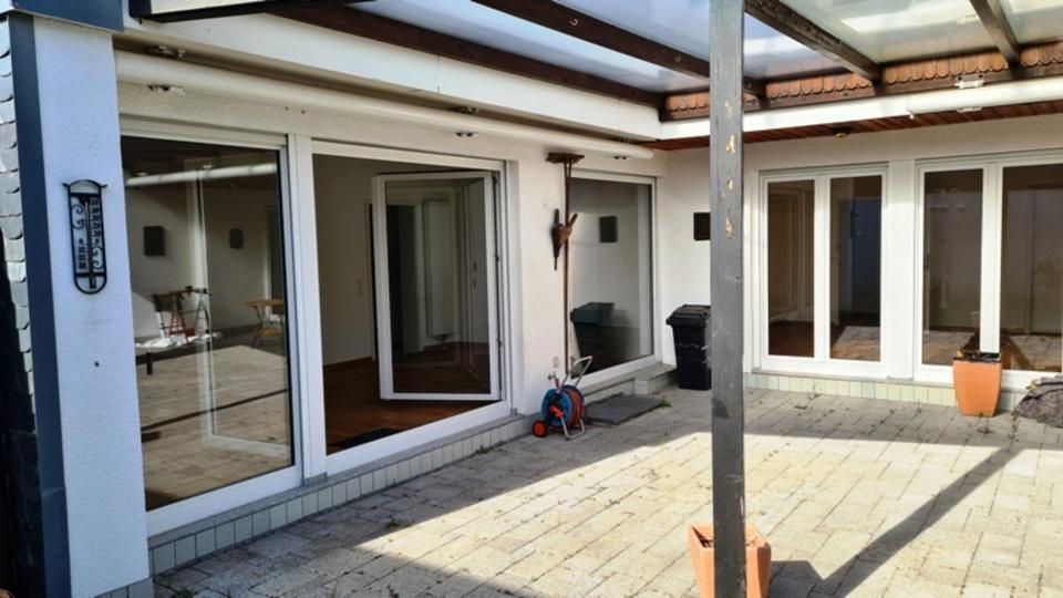 Wohnen auf einer Ebene Sanierter Bungalow in Rondorf