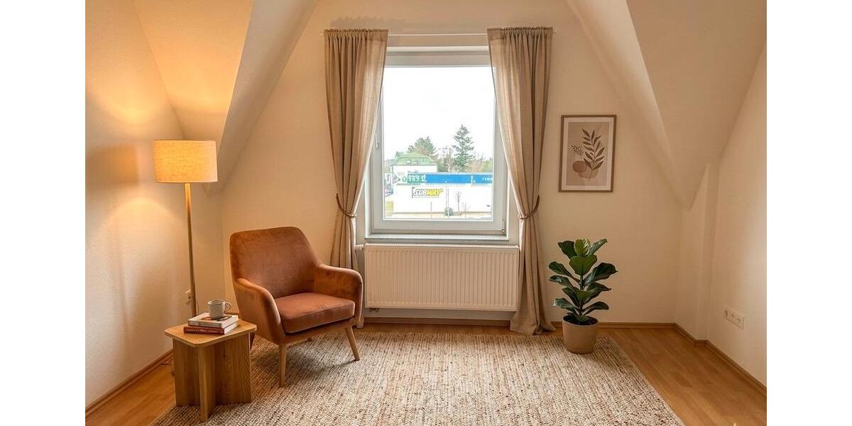 Dachgeschoßwohnung Solingen Wald - 2 Zimmer, 58 m&sup2;, 575&euro; | Angebot:27617058