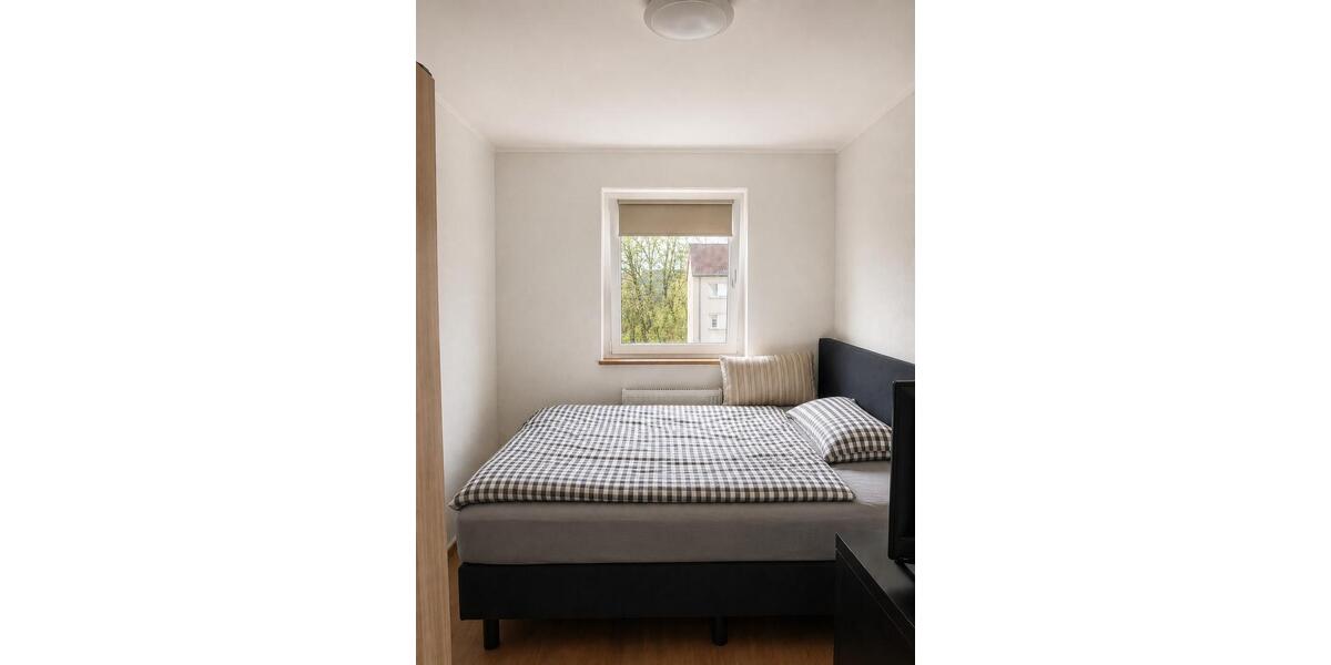 Etagenwohnung Köln Mülheim - 4 Zimmer, 79 m&sup2;, 390.000&euro; | Angebot:27081308