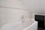 Etagenwohnung Hilden Kalstert - 3 Zimmer, 94 m&sup2;, 369.000&euro; | Angebot:25820512