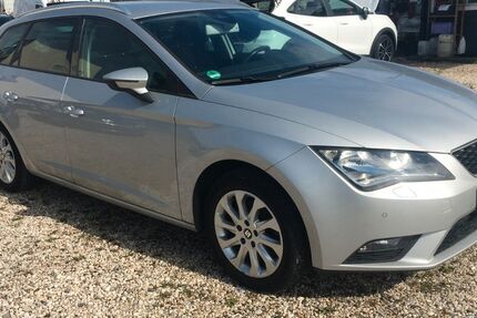 Seat Leon 125.000 km 9.999 € Bonn 53227