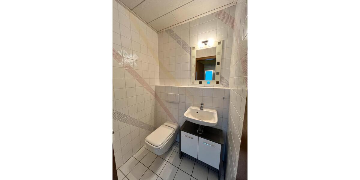 Doppelhaushälfte Köln Mülheim - 4 Zimmer, 114 m&sup2;, 2.000&euro; | Angebot:24662735