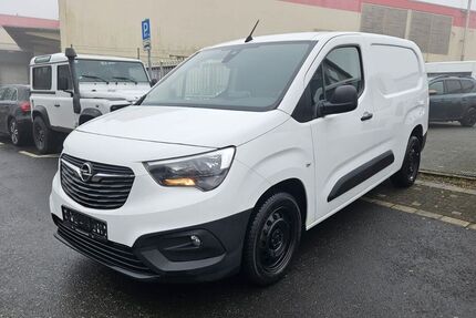 Opel Combo 108.990 km 8.999 &euro; Hilden 40724