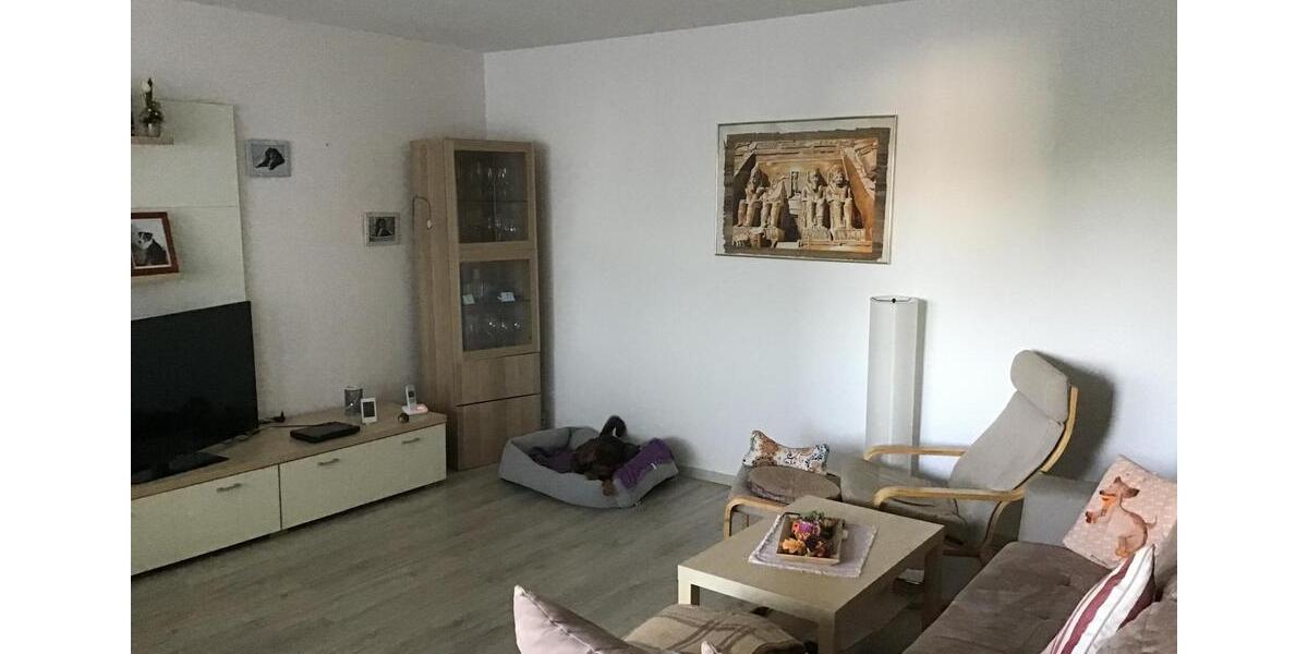 Zwei-Zimmer-Wohnung mit Balkon & Schwimmbad! Solingen Wald 2 zimmer