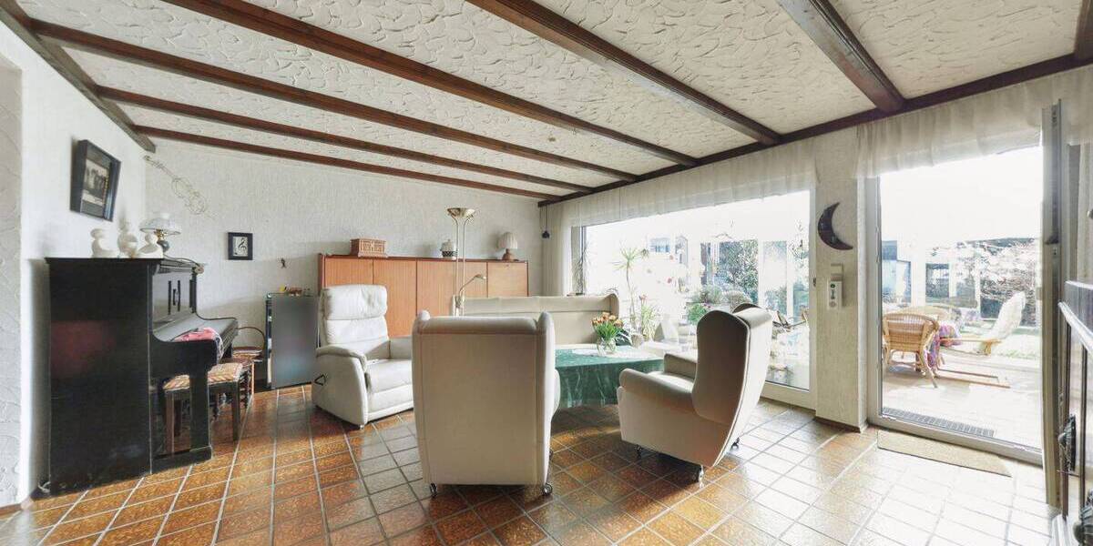 Reihenmittelhaus Burscheid Hilgen - 5 Zimmer, 178 m&sup2;, 389.000&euro; | Angebot:26093590