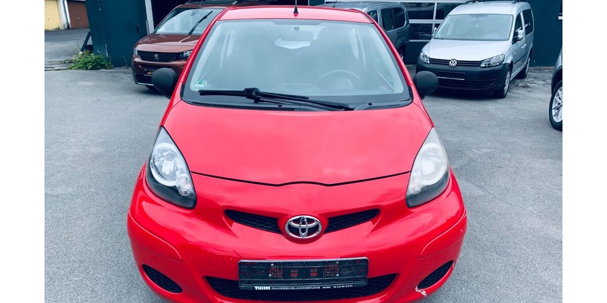 Toyota Aygo (X) 85.700 km 1.250 &euro; Hilden 40723