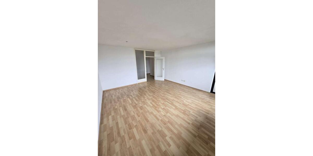 Etagenwohnung Köln Lindenthal - 3 Zimmer, 75 m&sup2;, 1.100&euro; | Angebot:26563521