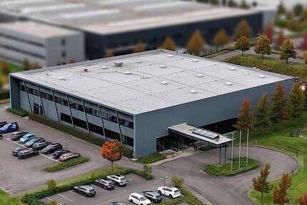 Exklusive Gewerbeimmobilie (Bj. 2011) mit 3.133 m² Hallen- und Bürofläche in TOP-Lage! zimmer