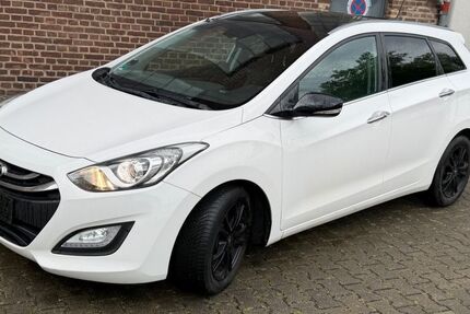 Hyundai i30 304.955 km 3.000 &euro; Köln 51069