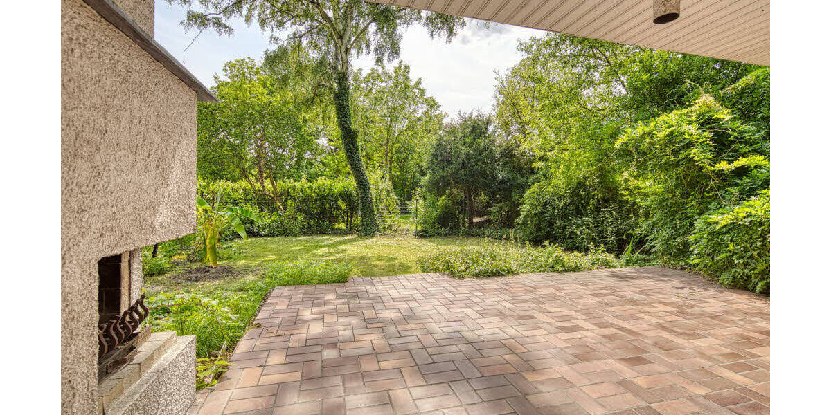 Junkersdorf unkoventionelles Haus auf ca. 340 m² Grundstück mit großen Optionen 2 zimmer