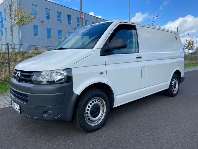 VW T5 Transporter 138.500 km 11.400 € Grevenbroich 41516