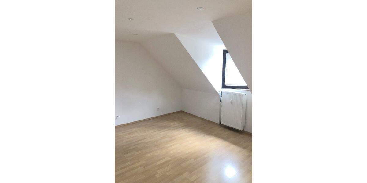 Etagenwohnung Köln Mülheim - 2 Zimmer, 53 m&sup2;, 540&euro; | Angebot:25318612