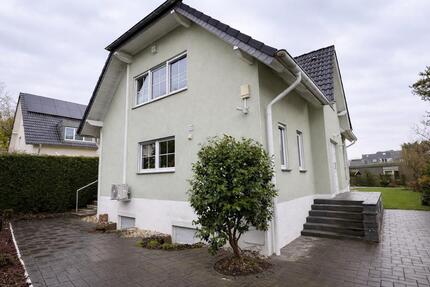 Haus Siegburg - 3 Zimmer, 186 m&sup2;, 788.000&euro; | Angebot:25048859